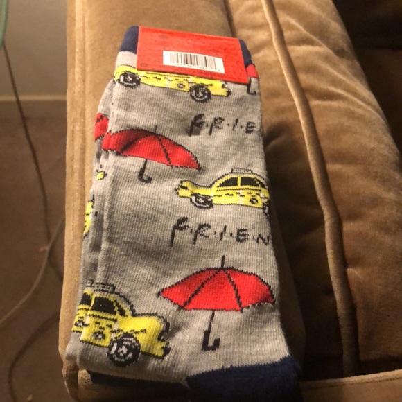 💜Warner Bros. Friends TV Series Socks Set- 694 $15 or $12 w/offer - Picture 2 of 2